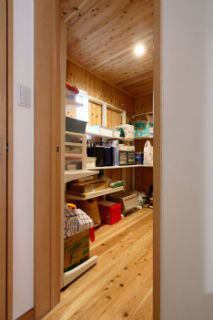 バァーナホーム_収納の施工事例2