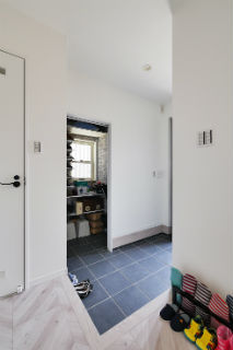 ユーロプランニング_収納の施工事例1